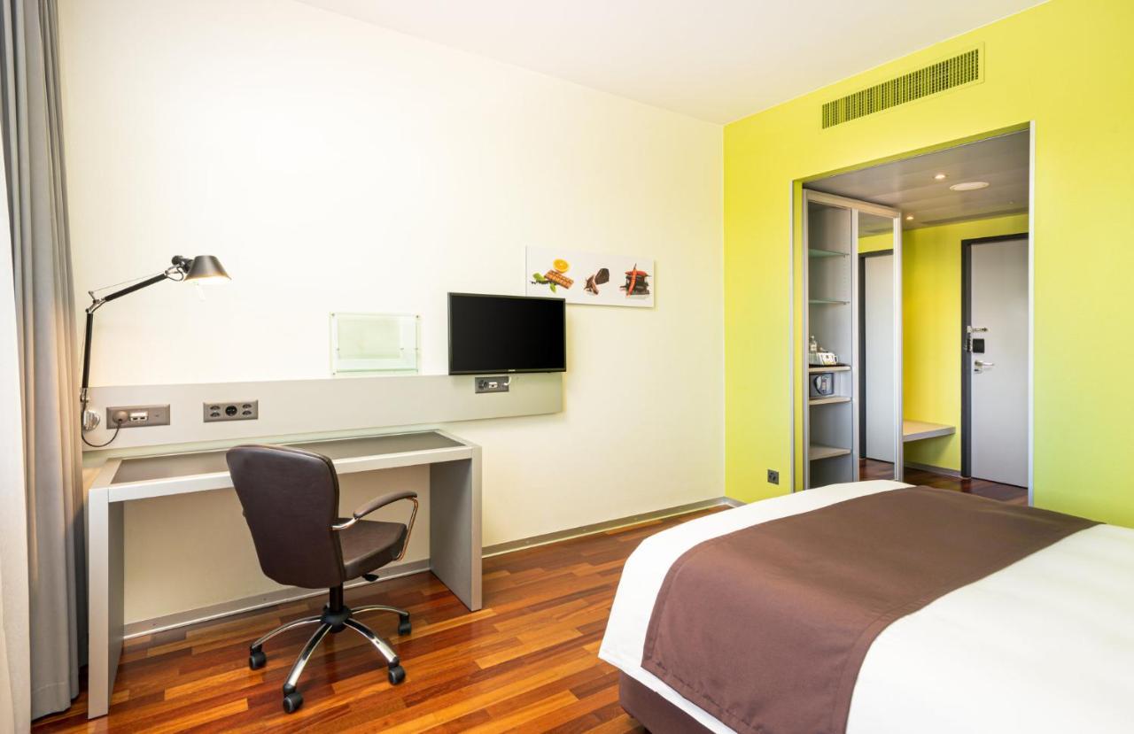 Holiday Inn Bern Westside By Ihg Экстерьер фото