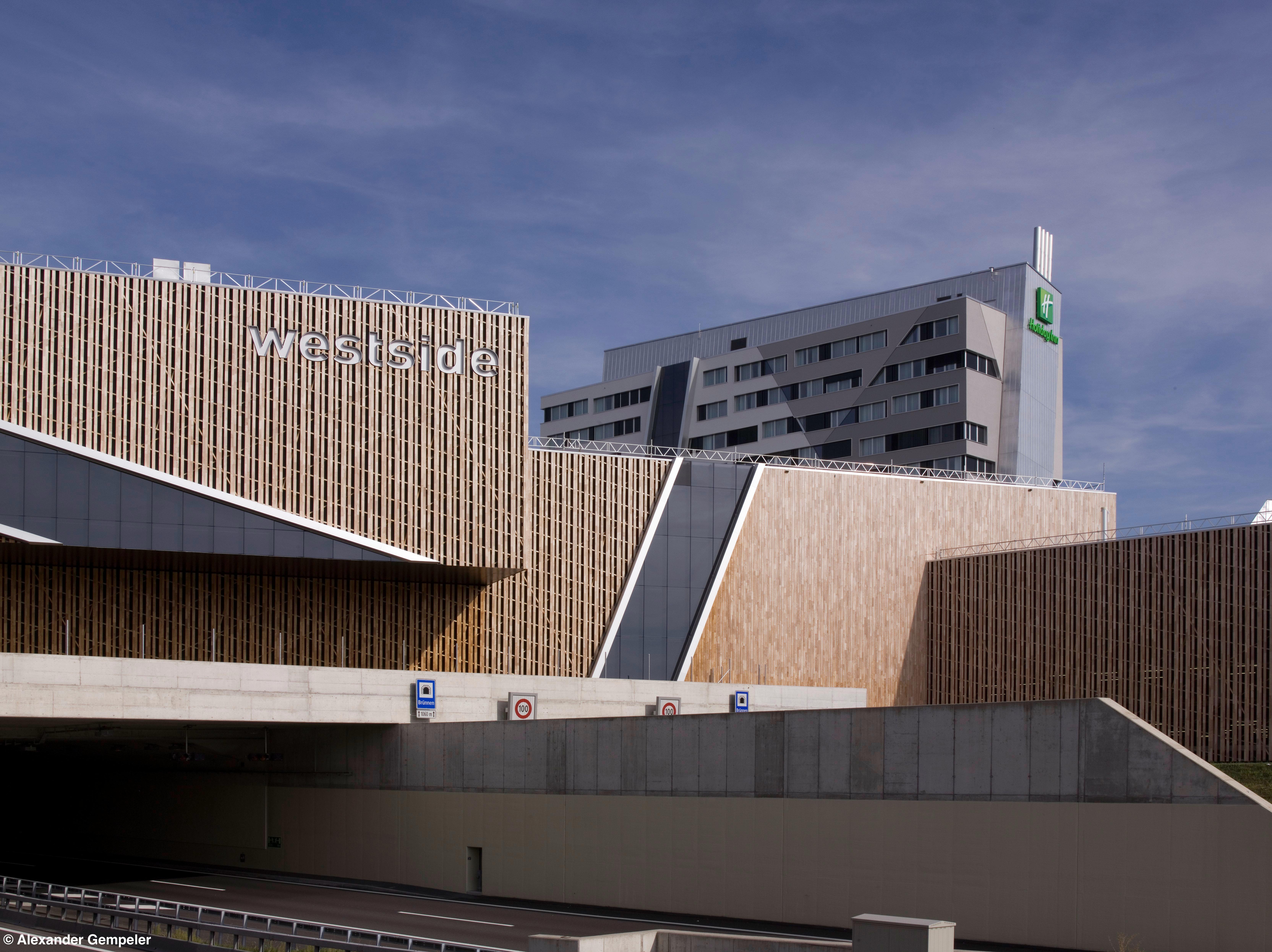 Holiday Inn Bern Westside By Ihg Экстерьер фото